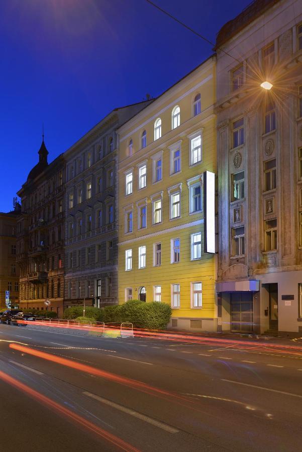 Prague Season Hotel Exterior photo