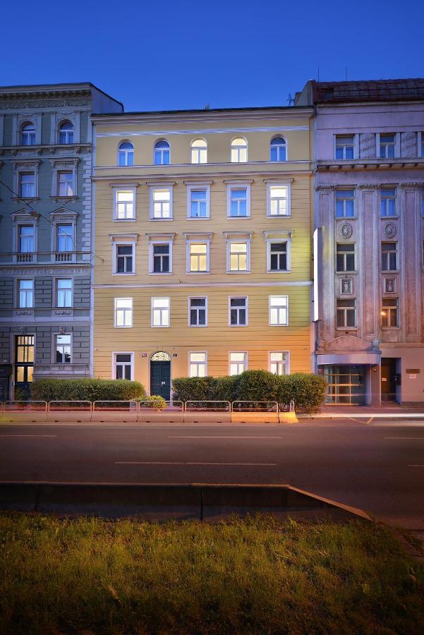 Prague Season Hotel Exterior photo